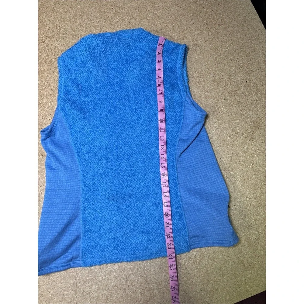 Patagonia Women's R2® Vest Blue  Size Large D1